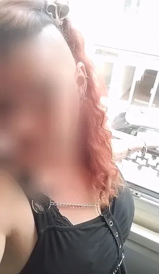 Eleri, 35