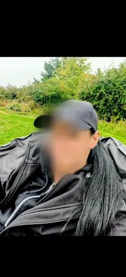 Ella, 37