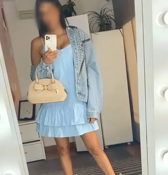 Katie, 40