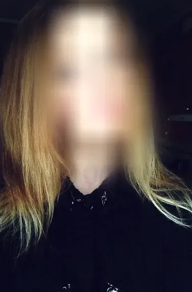 Millie, 28