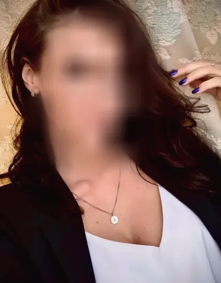 Priya, 33
