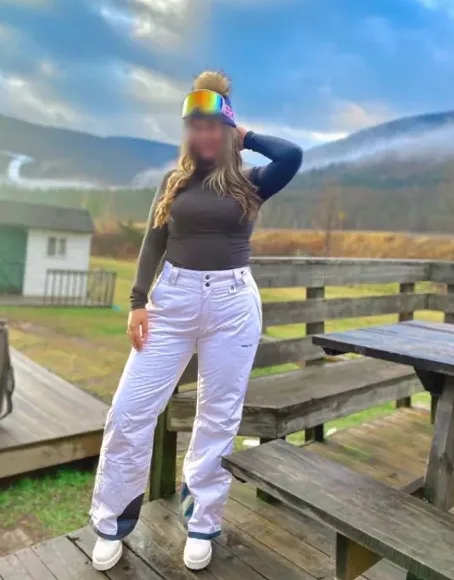 Rosie, 37